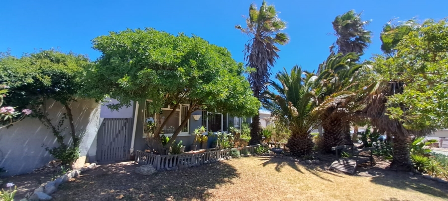 4 Bedroom Property for Sale in Vredenburg Western Cape